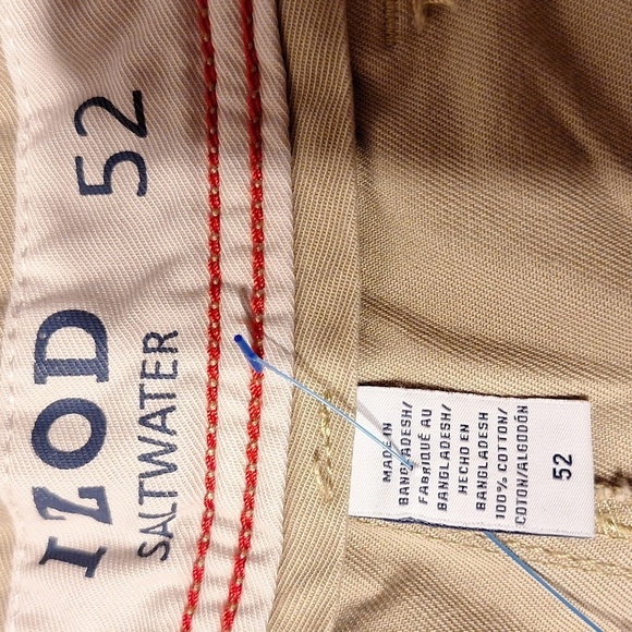 B mens Izod solid tan shorts size 52 - Picture 4 of 4